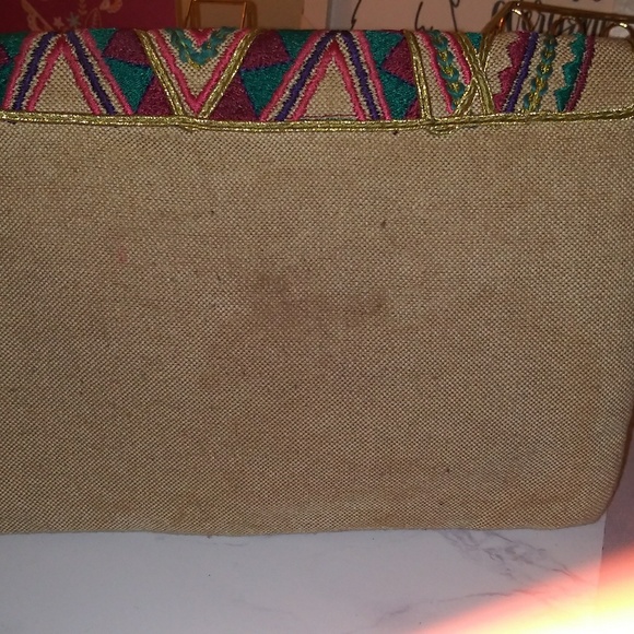 Emboridered Tweed Clutch - Picture 6 of 6